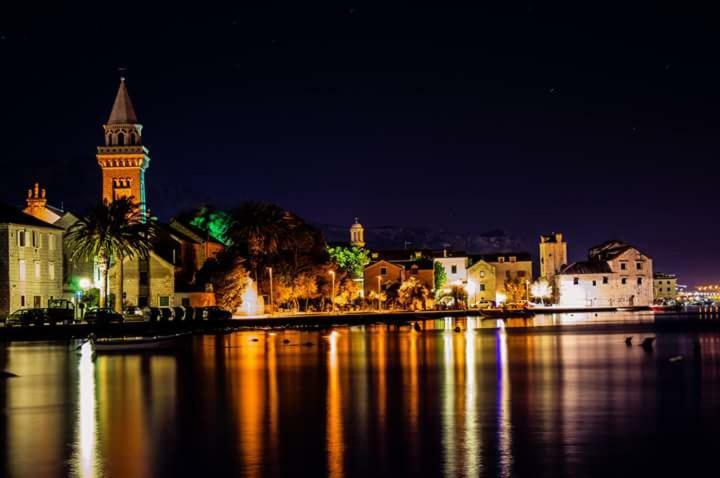 Apartman Lavanda Kaštela Exteriör bild