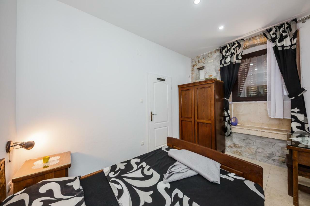 Apartman Lavanda Kaštela Exteriör bild