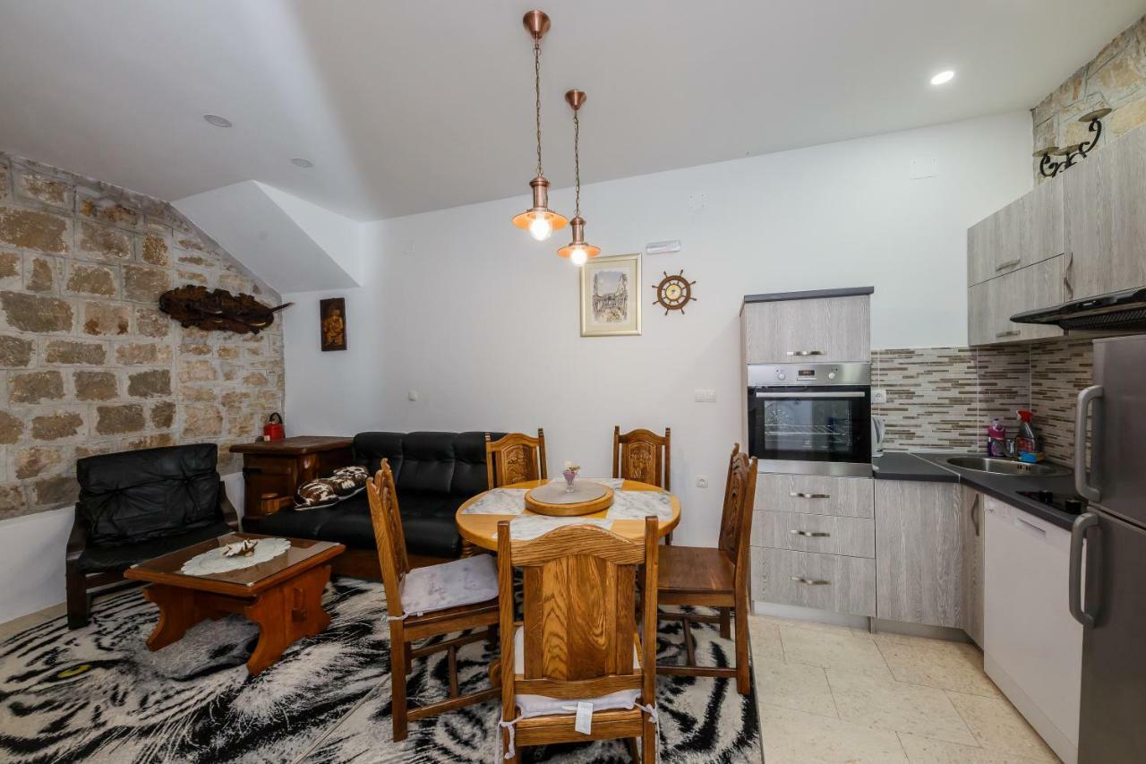 Apartman Lavanda Kaštela Exteriör bild