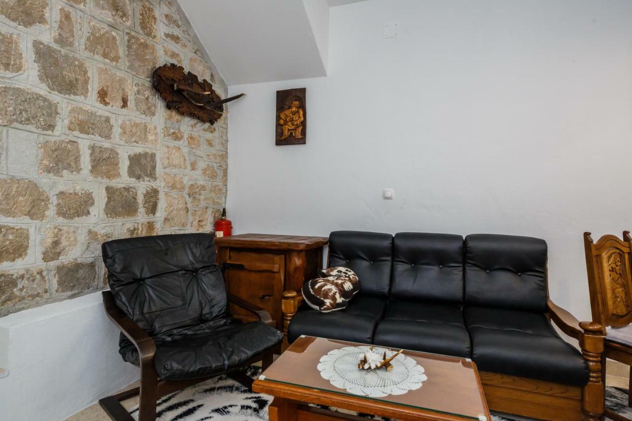 Apartman Lavanda Kaštela Exteriör bild