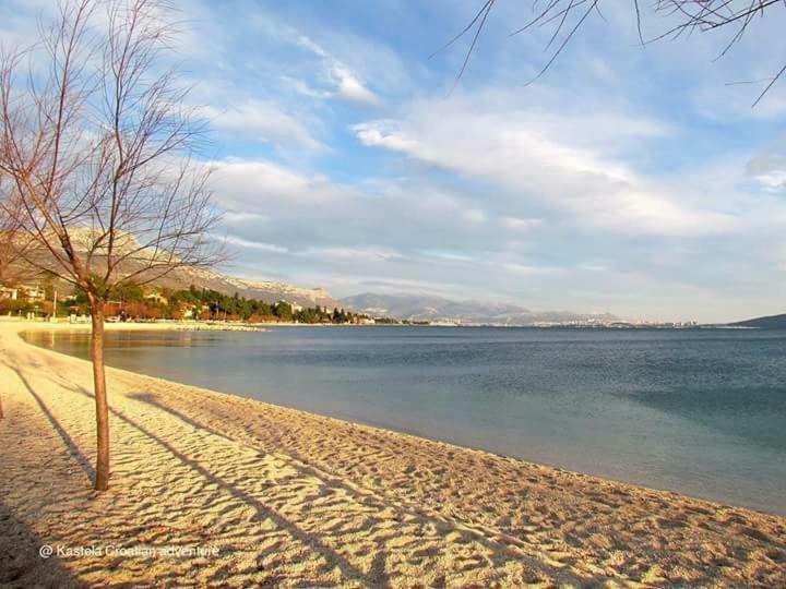 Apartman Lavanda Kaštela Exteriör bild